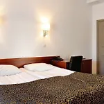 Gotthard Residents Hotel 3*