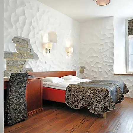 Ξενοδοχείο Gotthard Residents 3*