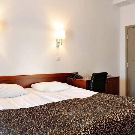 Gotthard Residents Ξενοδοχείο 3*