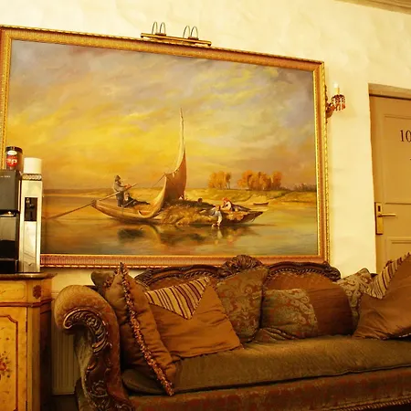 Gotthard Residents Hotel Reval