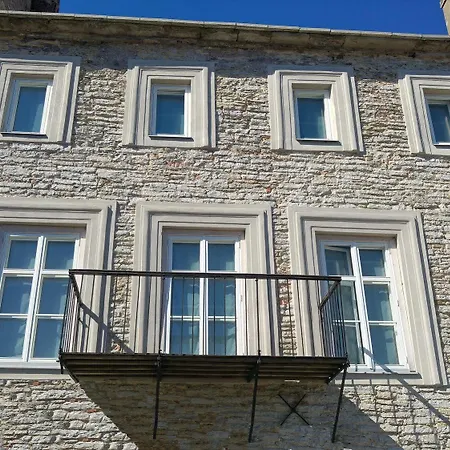 Gotthard Residents 3* Reval