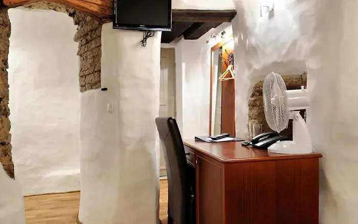 Gotthard Residents Otel Tallinn